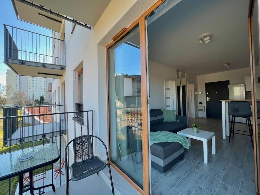 Apartment Olive In Bialoleka-Tarchomin Center Varsóvia Exterior foto